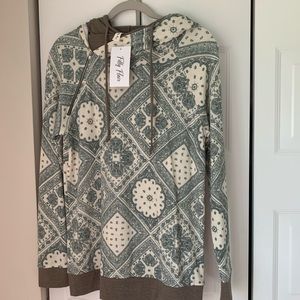 Mosaic Printed Filly Flair Light Hoodie